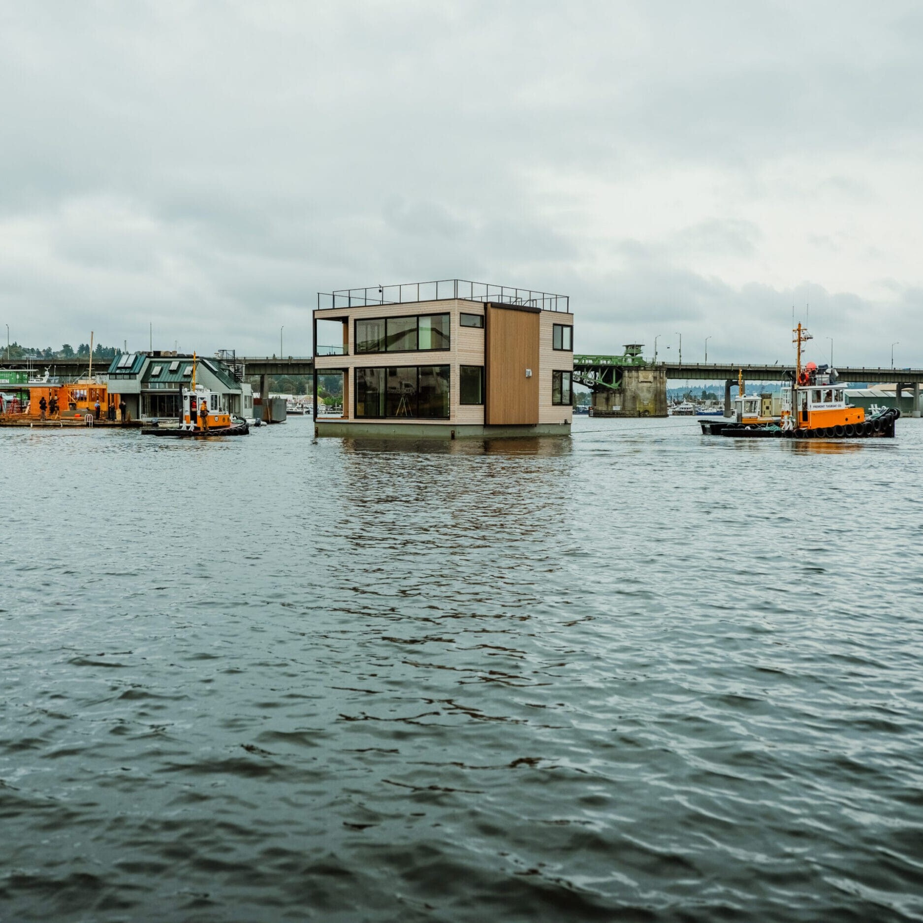 Floating Home Float Construction - The Log Float Method — Portland  Waterfront Properties, LLC - Willamette River Floating Homes, image size:1875x1875